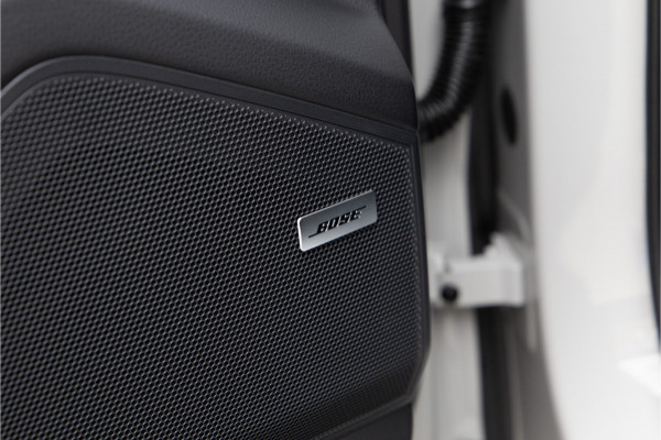 Porsche Cayenne Coupé 3.0 S E-Hybrid 520pk Sport-Design, Bose, Sportstoelen, Passenger Display, Adaptive Cruise, 2025