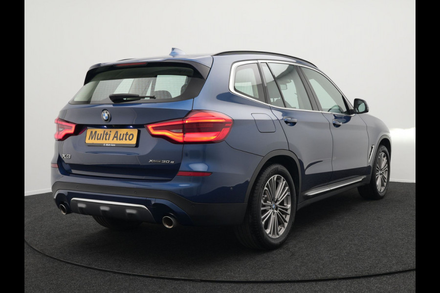 BMW X3 xDrive30e Luxury Line Plug in Hybrid | PHEV | Carplay | LED | Camera | Lederen Sportstoelen Verwarmd | Head-up Display | Keyless |