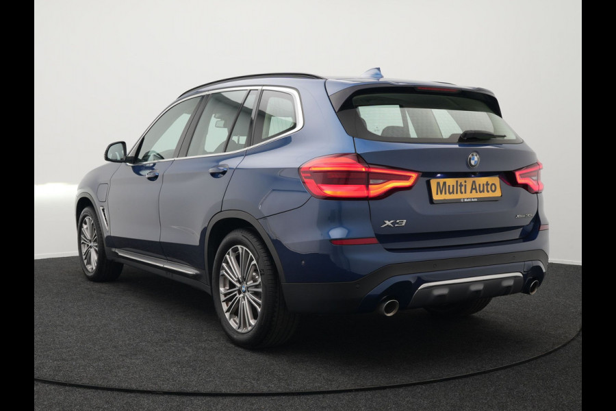 BMW X3 xDrive30e Luxury Line Plug in Hybrid | PHEV | Carplay | LED | Camera | Lederen Sportstoelen Verwarmd | Head-up Display | Keyless |