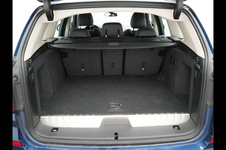 BMW X3 xDrive30e Luxury Line Plug in Hybrid | PHEV | Carplay | LED | Camera | Lederen Sportstoelen Verwarmd | Head-up Display | Keyless |