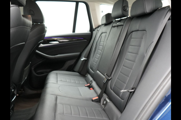 BMW X3 xDrive30e Luxury Line Plug in Hybrid | PHEV | Carplay | LED | Camera | Lederen Sportstoelen Verwarmd | Head-up Display | Keyless |