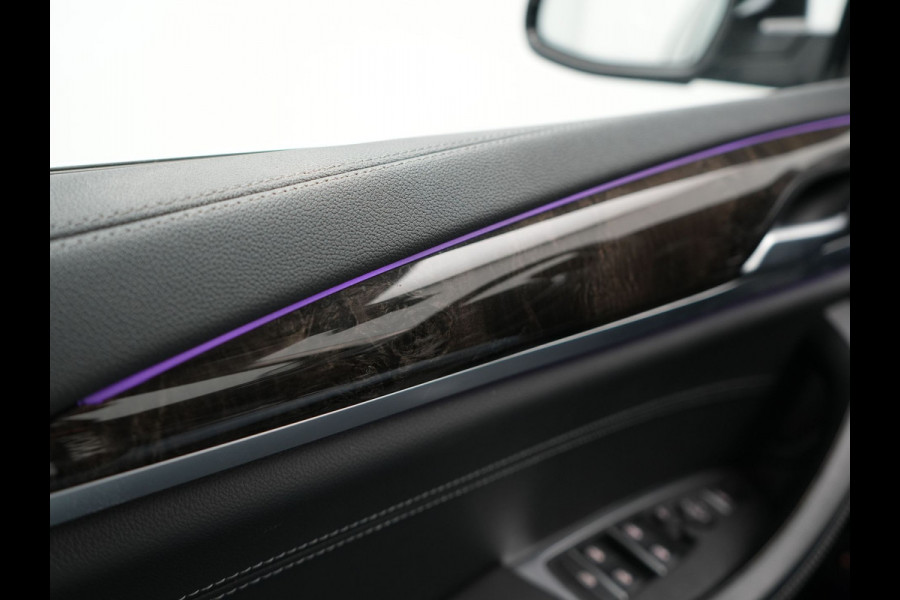 BMW X3 xDrive30e Luxury Line Plug in Hybrid | PHEV | Carplay | LED | Camera | Lederen Sportstoelen Verwarmd | Head-up Display | Keyless |