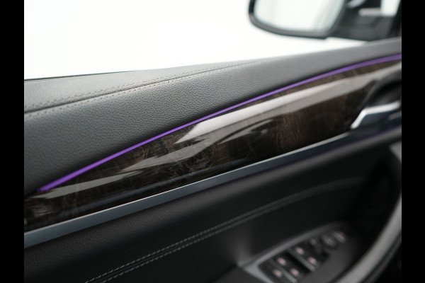 BMW X3 xDrive30e Luxury Line Plug in Hybrid | PHEV | Carplay | LED | Camera | Lederen Sportstoelen Verwarmd | Head-up Display | Keyless |