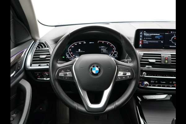BMW X3 xDrive30e Luxury Line Plug in Hybrid | PHEV | Carplay | LED | Camera | Lederen Sportstoelen Verwarmd | Head-up Display | Keyless |