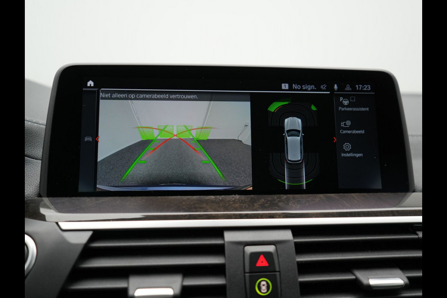 BMW X3 xDrive30e Luxury Line Plug in Hybrid | PHEV | Carplay | LED | Camera | Lederen Sportstoelen Verwarmd | Head-up Display | Keyless |