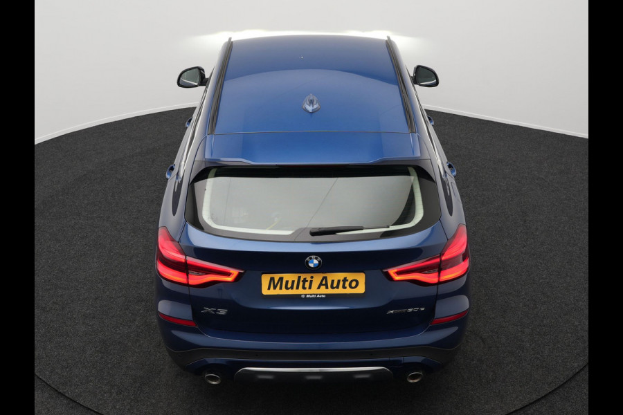 BMW X3 xDrive30e Luxury Line Plug in Hybrid | PHEV | Carplay | LED | Camera | Lederen Sportstoelen Verwarmd | Head-up Display | Keyless |