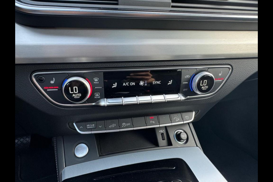 Audi Q5 55 TFSI-e S Line 367PK / Pano / Keyless / Led Matrix / Camera