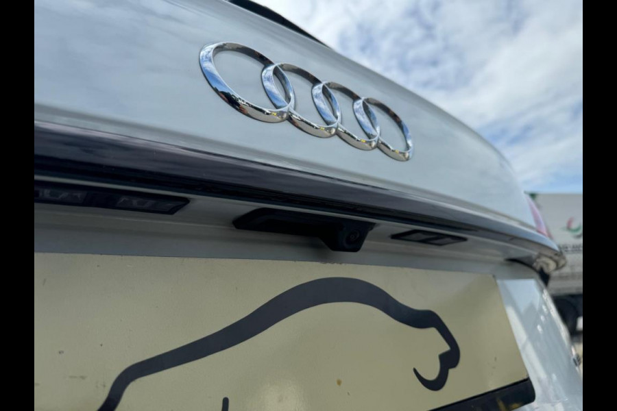 Audi Q5 55 TFSI-e S Line 367PK / Pano / Keyless / Led Matrix / Camera