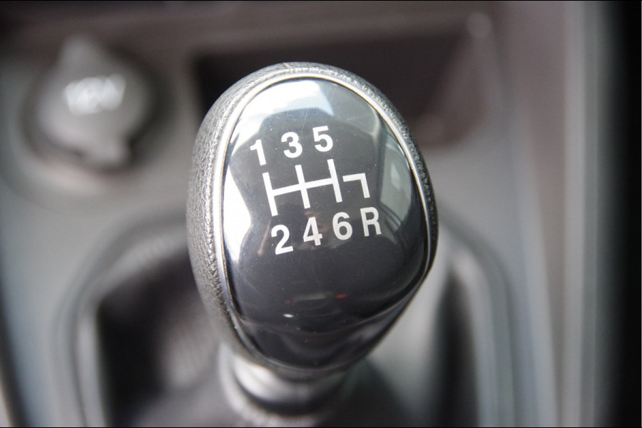 Ford Transit Courier 1.5 TDCI Trend S&S 100PK, AIRCO, DAB+, SCHUIFDEUR, LEDEREN STUURWIEL, BLUETOOTH