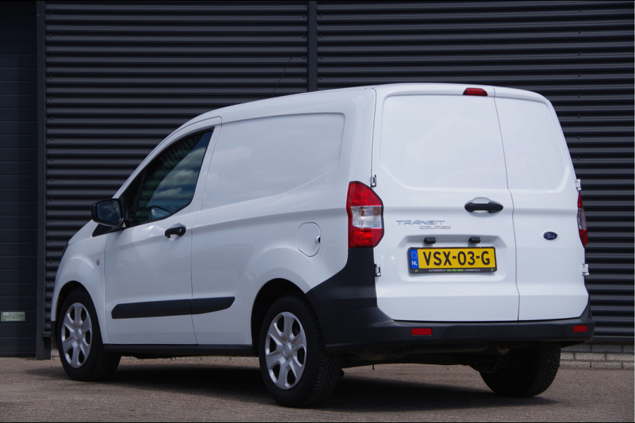 Ford Transit Courier 1.5 TDCI Trend S&S 100PK, AIRCO, DAB+, SCHUIFDEUR, LEDEREN STUURWIEL, BLUETOOTH