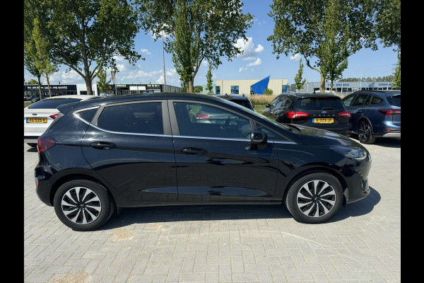 Ford Fiesta 1.0 EcoBoost Hybrid Titanium | Winter Pack | Navigatie | Camera |