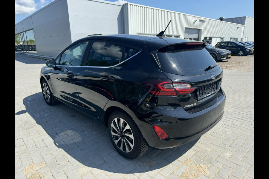 Ford Fiesta 1.0 EcoBoost Hybrid Titanium | Winter Pack | Navigatie | Camera |