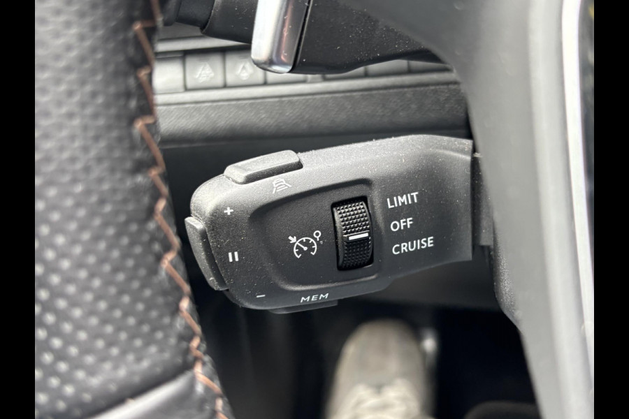 Peugeot 3008 1.6 HYbrid4 300 GT BLACK PACK MEMORY SEAT | PANO | LEDER | RIJKLAAR INCL. 12 MND. BOVAGGARANTIE