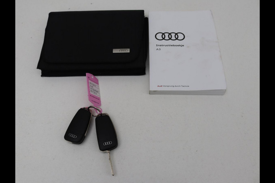 Audi A3 1.0 TFSI Sport S Line Edition | Trekhaak | Half leder | Sportstoelen | Full LED | Navigatie | Climate control | Cruise control