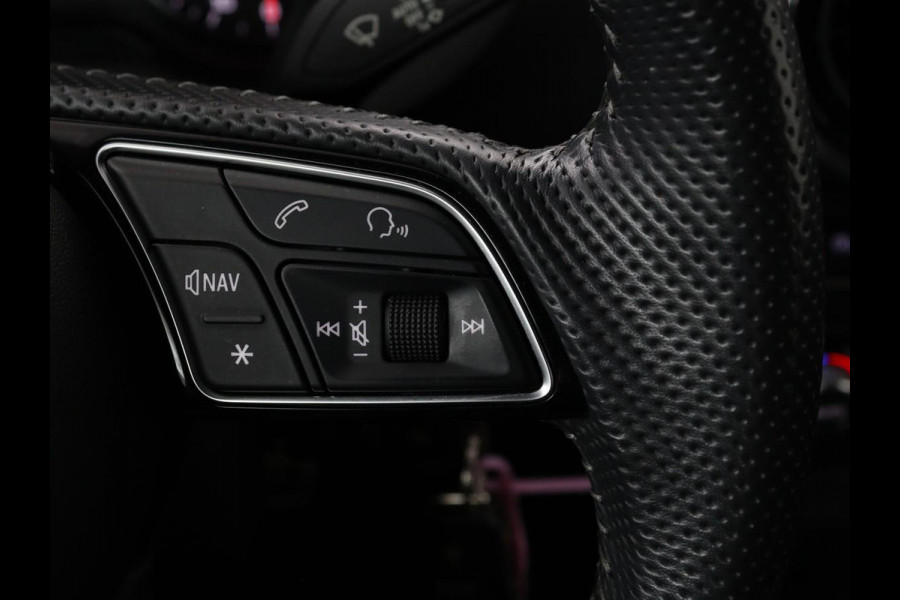 Audi A3 1.0 TFSI Sport S Line Edition | Trekhaak | Half leder | Sportstoelen | Full LED | Navigatie | Climate control | Cruise control