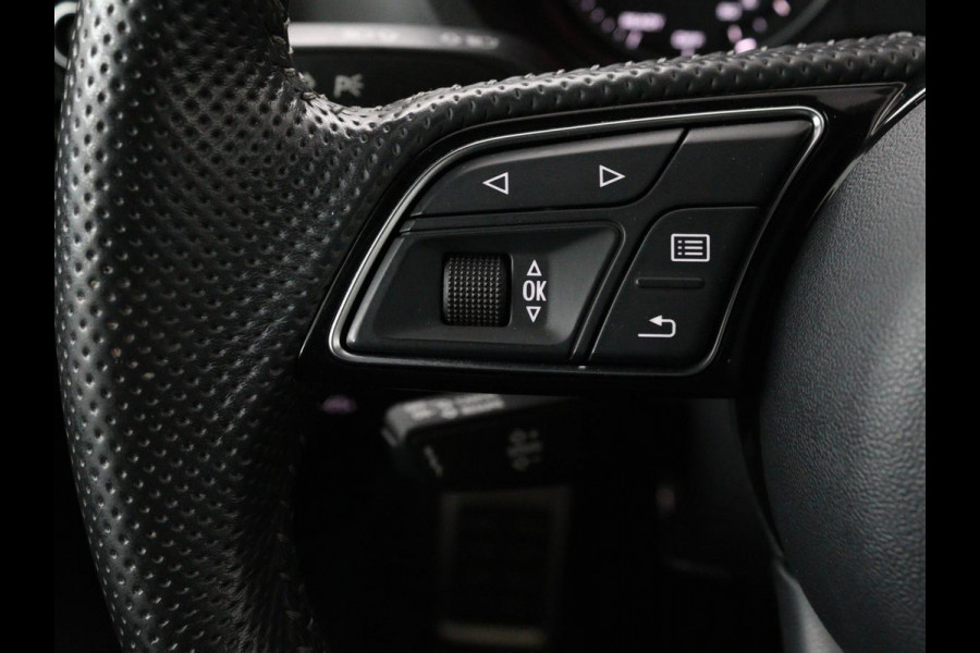 Audi A3 1.0 TFSI Sport S Line Edition | Trekhaak | Half leder | Sportstoelen | Full LED | Navigatie | Climate control | Cruise control