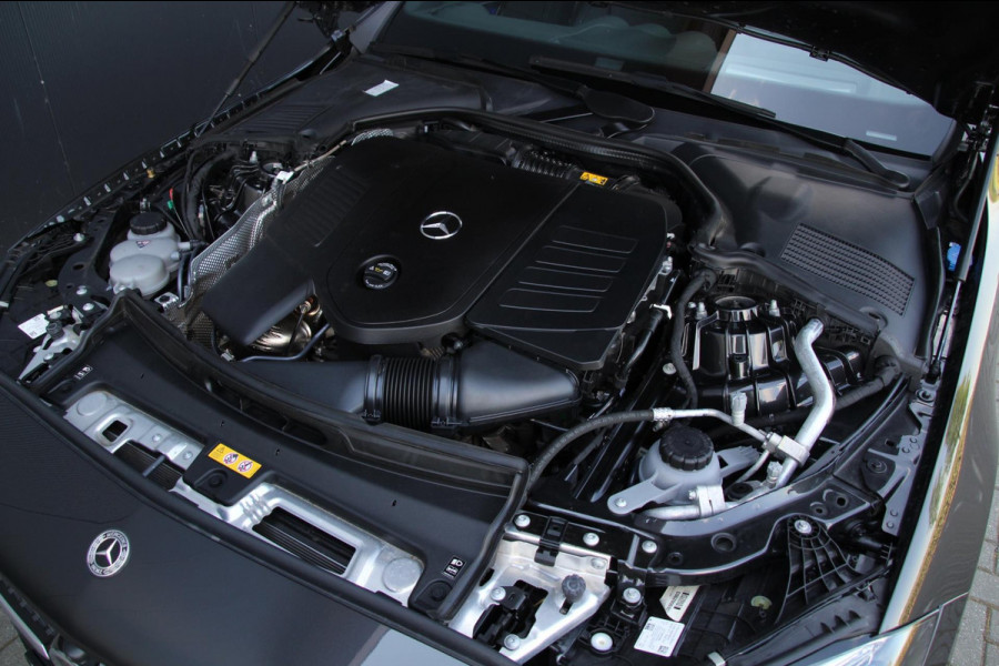 Mercedes-Benz C-Klasse 300 e AMG Line| Memory | Pano | Sfeerverlichting | Head-up