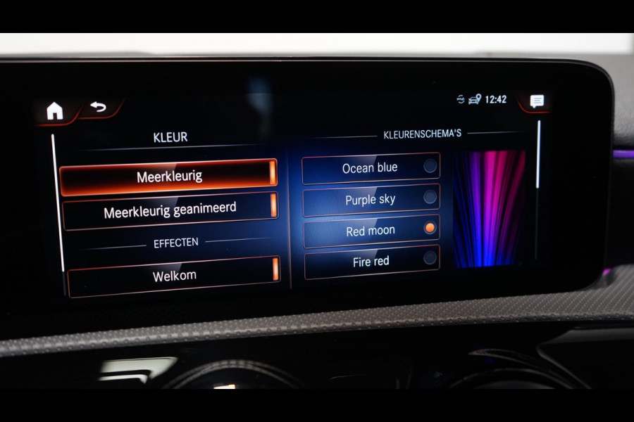 Mercedes-Benz A-Klasse A200 AMG AUTOMAAT-AMBIANCE-CAMERA-CLIMA-KEYLESS-LED-MBUX-NAVIGATIE