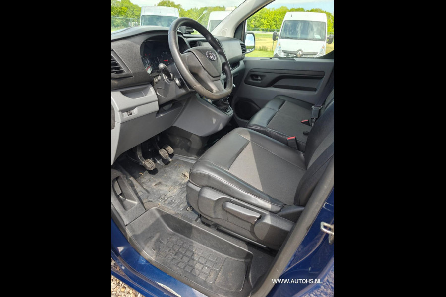 Toyota ProAce Worker 2.0 D-4D Cool Comfort Long , euro 6 , 1e eig , Super km! extra lang. apk feb. 2026.