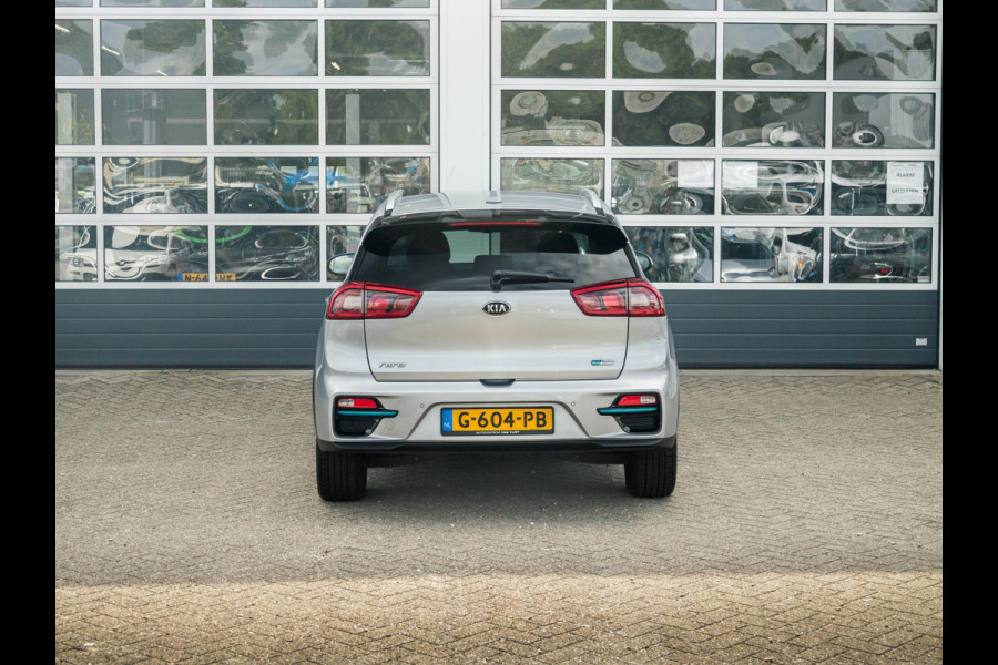 Kia e-Niro ExecutiveLine 64 kWh | Clima | Leder | Navi | Stoel&Stuur Verwarming | Adapt. Cruise | Camera | Warmtepomp