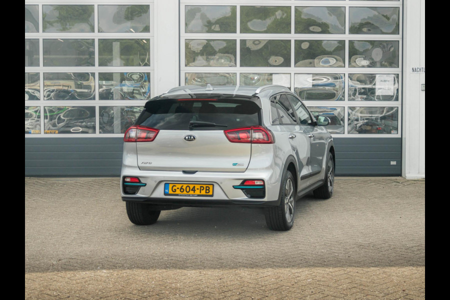 Kia e-Niro ExecutiveLine 64 kWh | Clima | Leder | Navi | Stoel&Stuur Verwarming | Adapt. Cruise | Camera | Warmtepomp