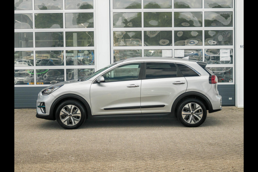 Kia e-Niro ExecutiveLine 64 kWh | Clima | Leder | Navi | Stoel&Stuur Verwarming | Adapt. Cruise | Camera | Warmtepomp