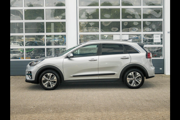 Kia e-Niro ExecutiveLine 64 kWh | Clima | Leder | Navi | Stoel&Stuur Verwarming | Adapt. Cruise | Camera | Warmtepomp