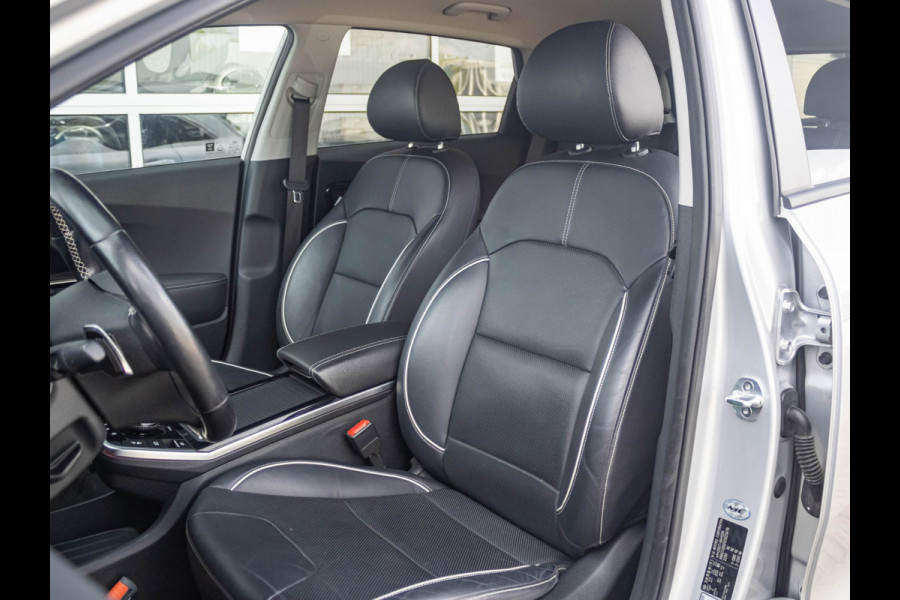 Kia e-Niro ExecutiveLine 64 kWh | Clima | Leder | Navi | Stoel&Stuur Verwarming | Adapt. Cruise | Camera | Warmtepomp