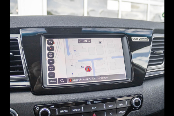 Kia e-Niro ExecutiveLine 64 kWh | Clima | Leder | Navi | Stoel&Stuur Verwarming | Adapt. Cruise | Camera | Warmtepomp