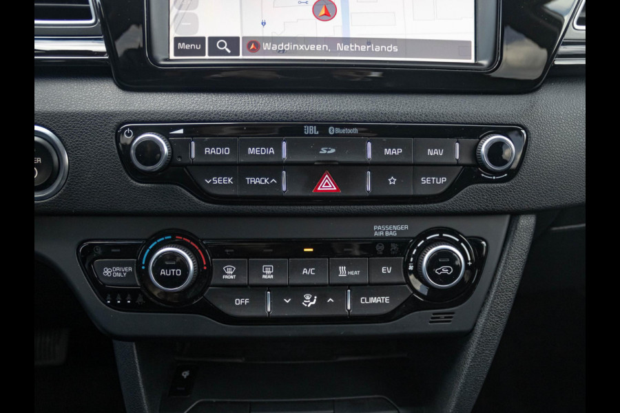 Kia e-Niro ExecutiveLine 64 kWh | Clima | Leder | Navi | Stoel&Stuur Verwarming | Adapt. Cruise | Camera | Warmtepomp