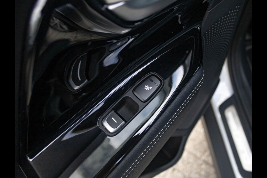 Kia e-Niro ExecutiveLine 64 kWh | Clima | Leder | Navi | Stoel&Stuur Verwarming | Adapt. Cruise | Camera | Warmtepomp
