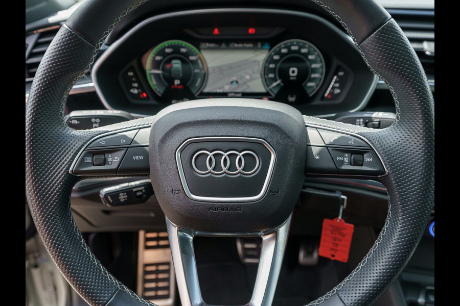 Audi Q3 Sportback 45 TFSI e S-LINE ** LED, VIRTUAL, PANORAMA, CAMERA, ACC, EL. VERST. ST, ** 1e EIG - VOL. AUDI ONDERH. - UNFALLFREI **