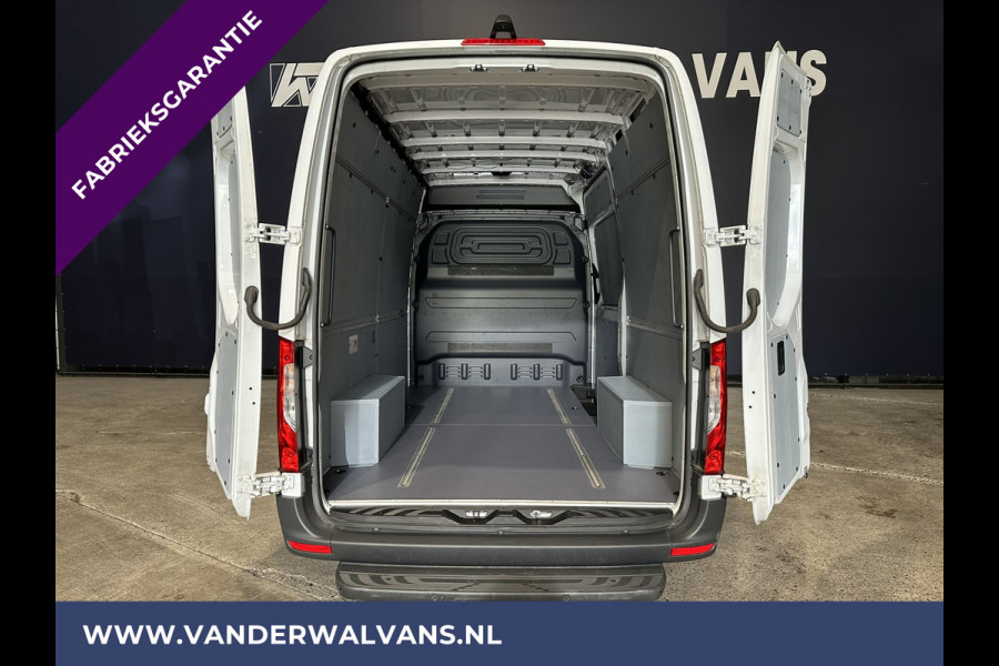 Mercedes-Benz Sprinter 317 CDI 170pk L2H2 Fabrieksgarantie Euro6 Airco | Camera | Navigatie | Apple Carplay | Cruisecontrol | Chauffeursstoel Android Auto, Stoelverwarming, Parkeersensoren, Bijrijdersbank