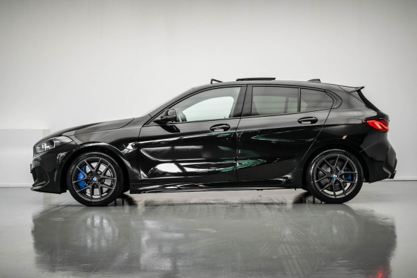 BMW 1-serie M135i xDrive Executive |Pano|HUD|H&K|Virtual|Dodehoek|