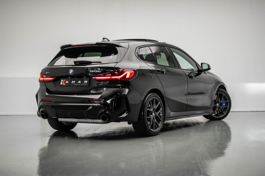 BMW 1-serie M135i xDrive Executive |Pano|HUD|H&K|Virtual|Dodehoek|