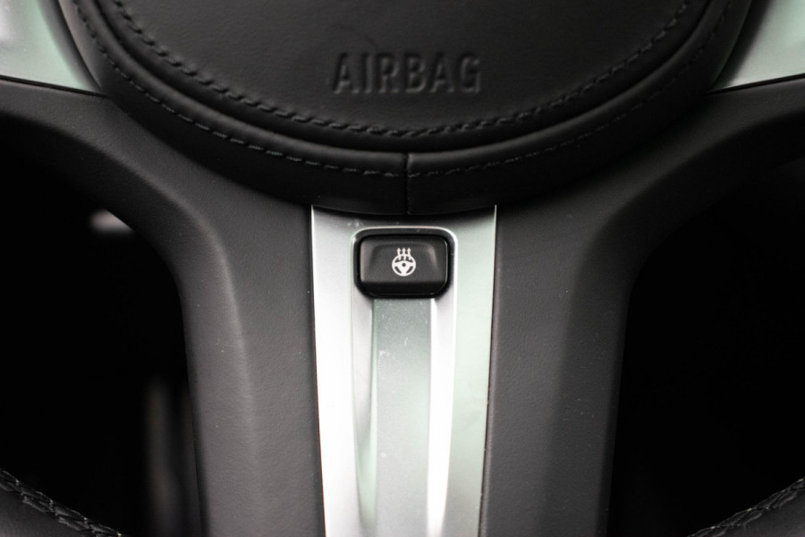 BMW 1-serie M135i xDrive Executive |Pano|HUD|H&K|Virtual|Dodehoek|