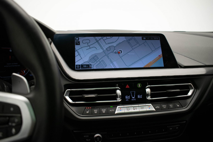 BMW 1-serie M135i xDrive Executive |Pano|HUD|H&K|Virtual|Dodehoek|