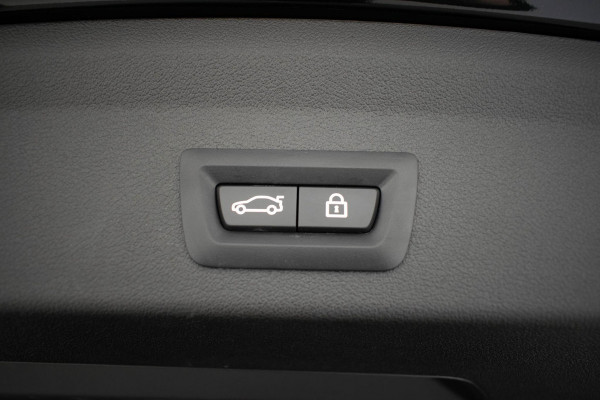 BMW 1-serie M135i xDrive Executive |Pano|HUD|H&K|Virtual|Dodehoek|