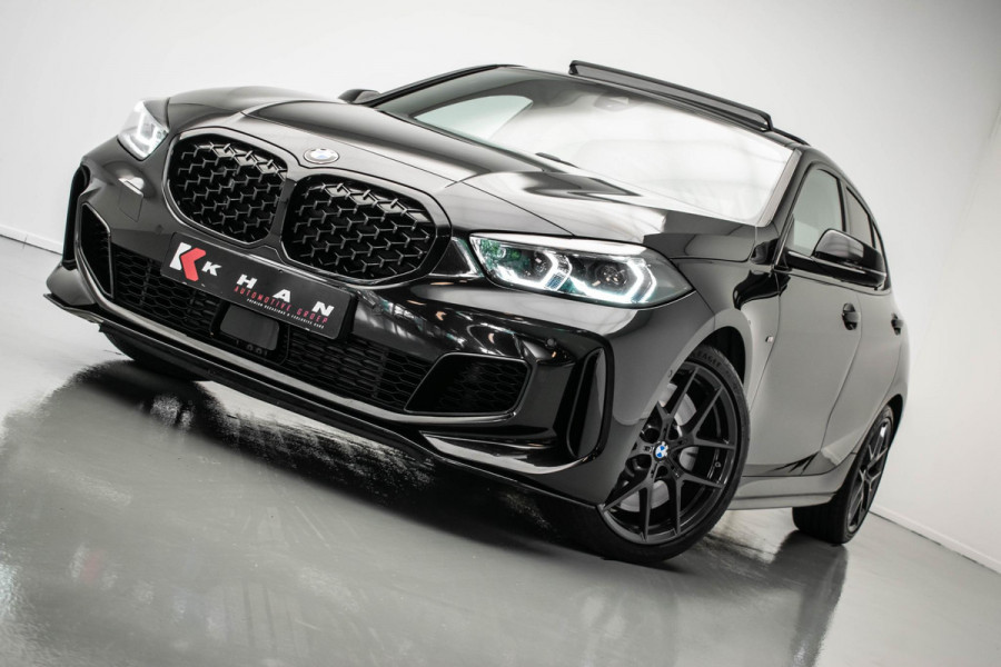 BMW 1-serie M135i xDrive Executive |Pano|HUD|H&K|Virtual|Dodehoek|