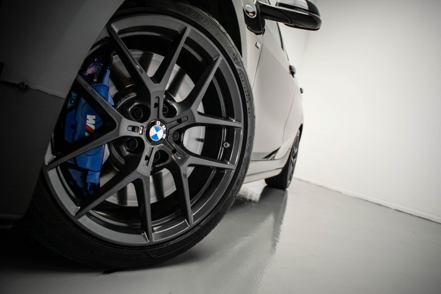 BMW 1-serie M135i xDrive Executive |Pano|HUD|H&K|Virtual|Dodehoek|