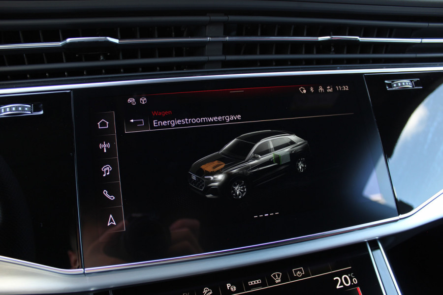 Audi Q8 60 TFSI e quattro Pro Line S Competition | Panoramadak | Trekhaak | 23'' | Luchtvering | Vierwielbesturing | Matrix | OLED