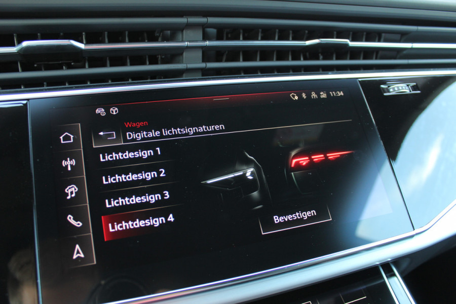Audi Q8 60 TFSI e quattro Pro Line S Competition | Panoramadak | Trekhaak | 23'' | Luchtvering | Vierwielbesturing | Matrix | OLED