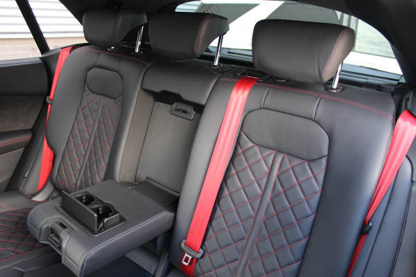 Audi Q8 60 TFSI e quattro Pro Line S Competition | Panoramadak | Trekhaak | 23'' | Luchtvering | Vierwielbesturing | Matrix | OLED