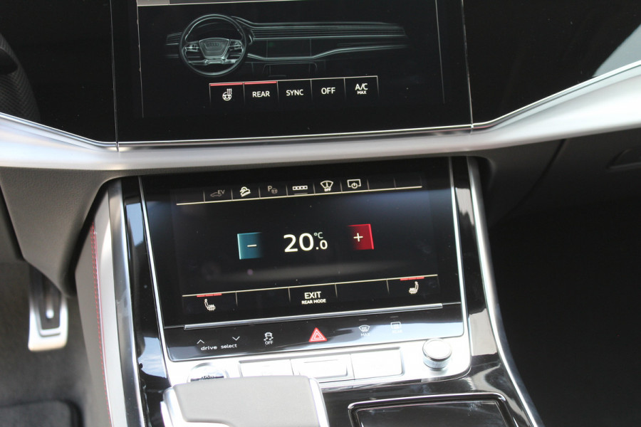Audi Q8 60 TFSI e quattro Pro Line S Competition | Panoramadak | Trekhaak | 23'' | Luchtvering | Vierwielbesturing | Matrix | OLED