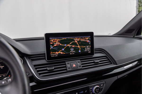 Audi SQ5 3.0 TFSI 354pk Quattro Pano Luchtv. ACC Trekhaak HuD B&O