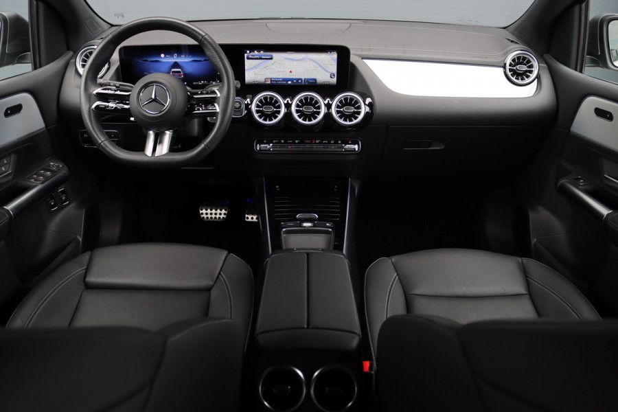 Mercedes-Benz B-Klasse 250 e Star Edition AMG Line Aut8 | Facelift | Distronic | Camera | Advanced Soundsystem | Keyless Go | Augmented Reality | Leder | Stoelverwarming | Sfeerverlichting |