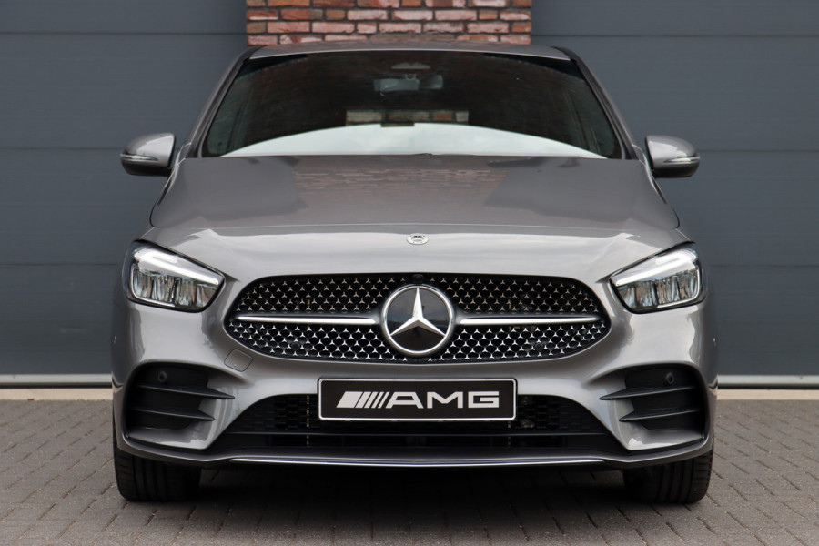 Mercedes-Benz B-Klasse 250 e Star Edition AMG Line Aut8 | Facelift | Distronic | Camera | Advanced Soundsystem | Keyless Go | Augmented Reality | Leder | Stoelverwarming | Sfeerverlichting |
