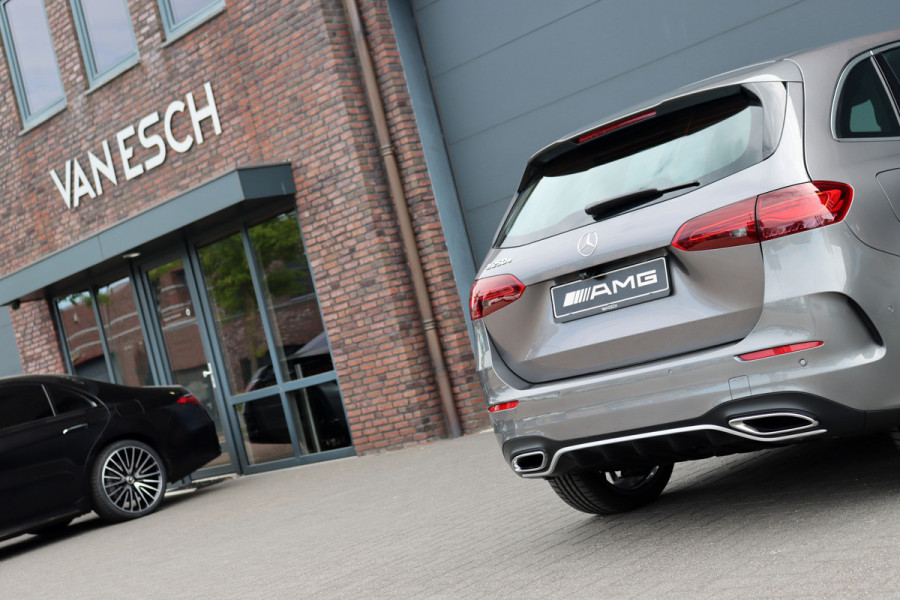 Mercedes-Benz B-Klasse 250 e Star Edition AMG Line Aut8 | Facelift | Distronic | Camera | Advanced Soundsystem | Keyless Go | Augmented Reality | Leder | Stoelverwarming | Sfeerverlichting |