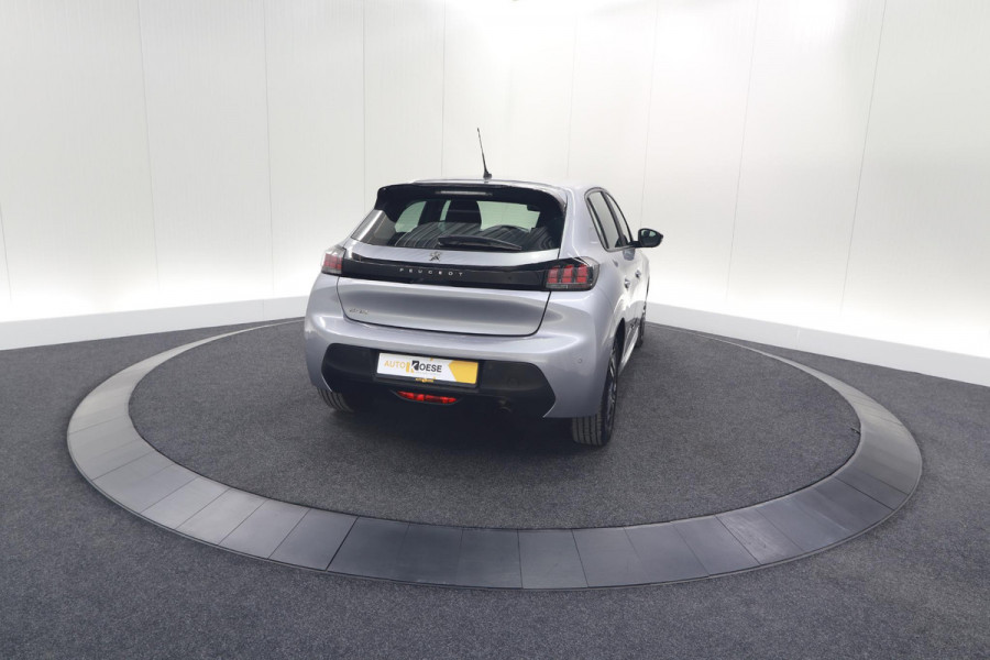 Peugeot 208 PureTech 100 EAT8 Active Pack | Apple Carplay | Parkeersensoren | Navigatie