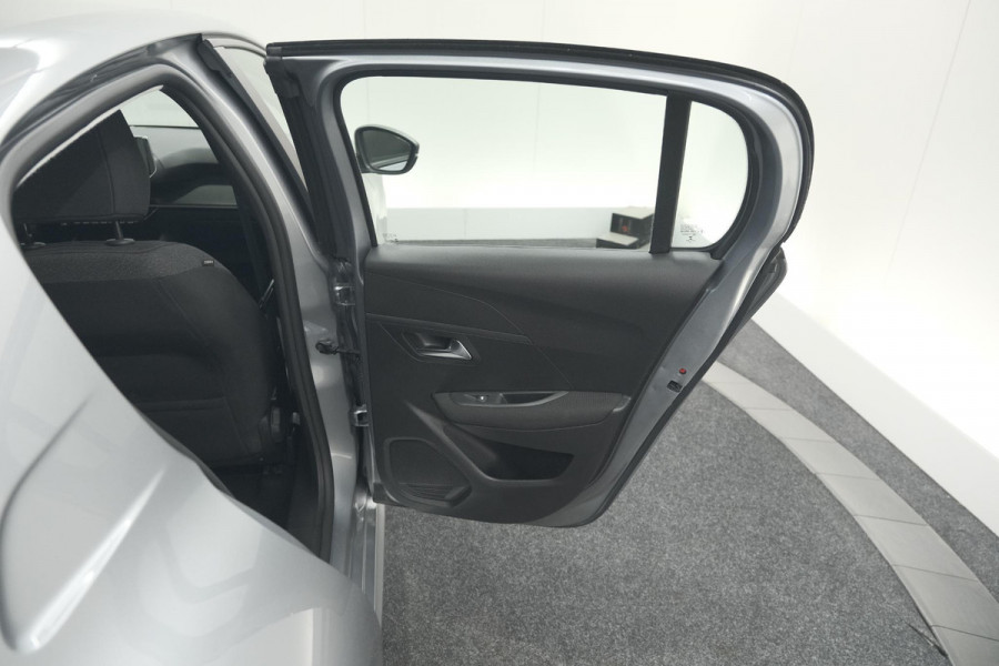 Peugeot 208 PureTech 100 EAT8 Active Pack | Apple Carplay | Parkeersensoren | Navigatie